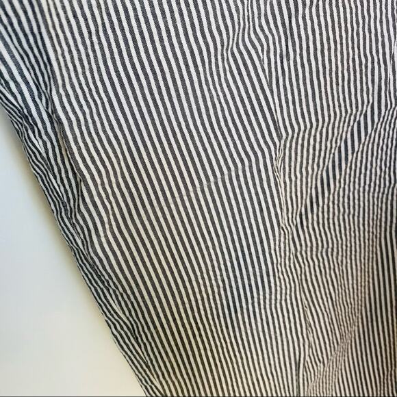 J CREW Blue White Seersucker Striped Cropped Slim Straight Leg Pants Trousers 8 - Picture 4 of 7